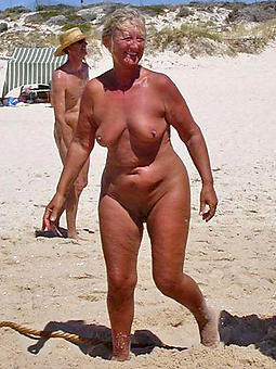 sexy mature on beach free porn
