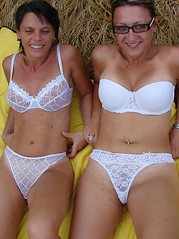 hotties moms apropos underclothes minimal pics