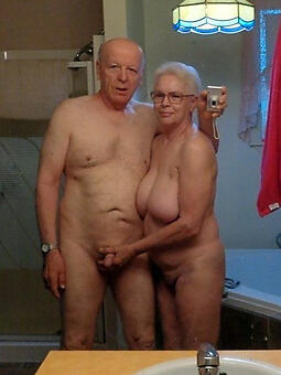 hotties nude mature couple
